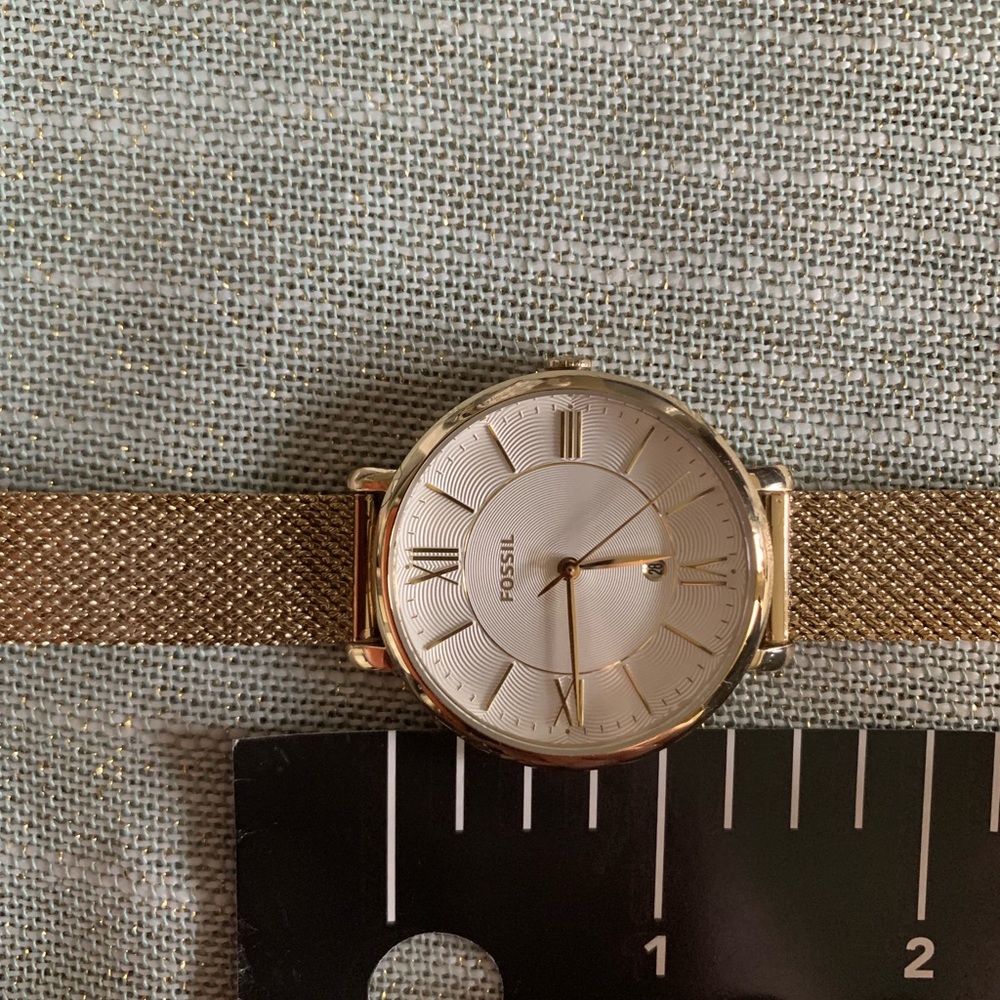 Fossil Watch - Picture 3 of 5